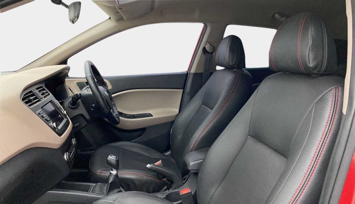 2020 Hyundai Elite i20 ASTA 1.2 (O), Petrol, Manual, 32,661 km, Right Side Front Door Cabin