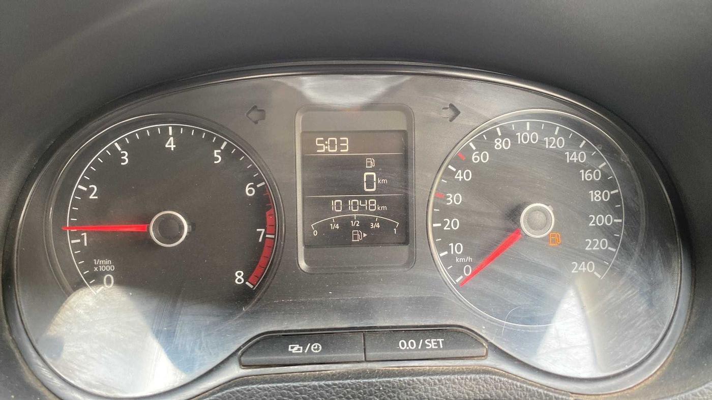 2017 Volkswagen Ameo COMFORTLINE PLUS 1.2L, Petrol, Manual, 1,01,328 km, Odometer Image
