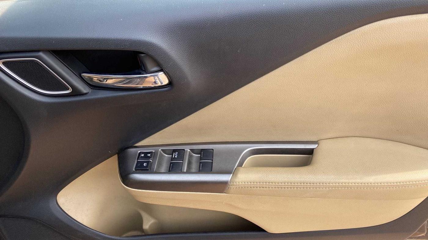 2018 Honda City 1.5L I-VTEC VX, Petrol, Manual, 85,766 km, Driver Side Door Panels Control