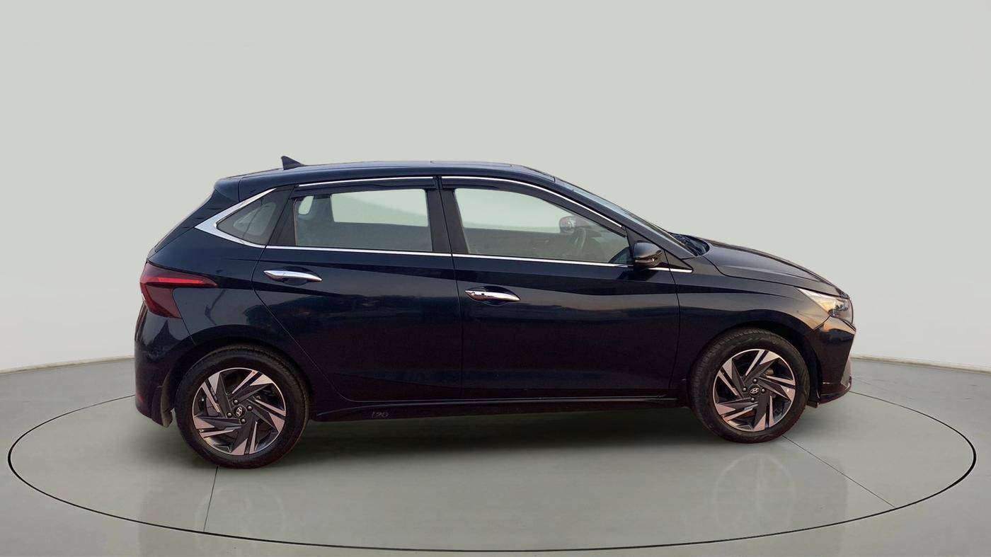 2021 Hyundai NEW I20 ASTA (O) 1.2 MT, Petrol, Manual, 32,965 km, Right Side View