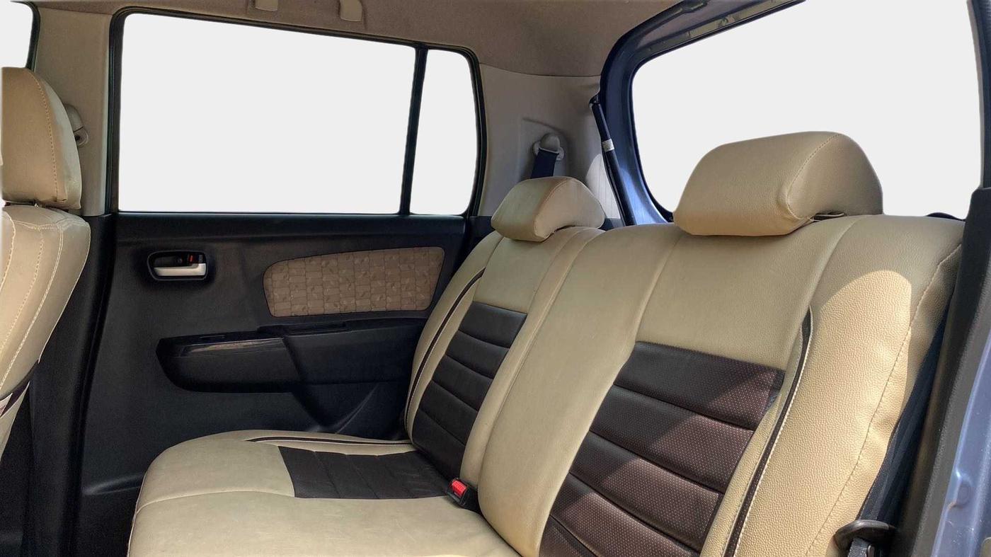 2017 Maruti Wagon R 1.0 VXI AMT, Petrol, Automatic, 44,158 km, Right Side Rear Door Cabin