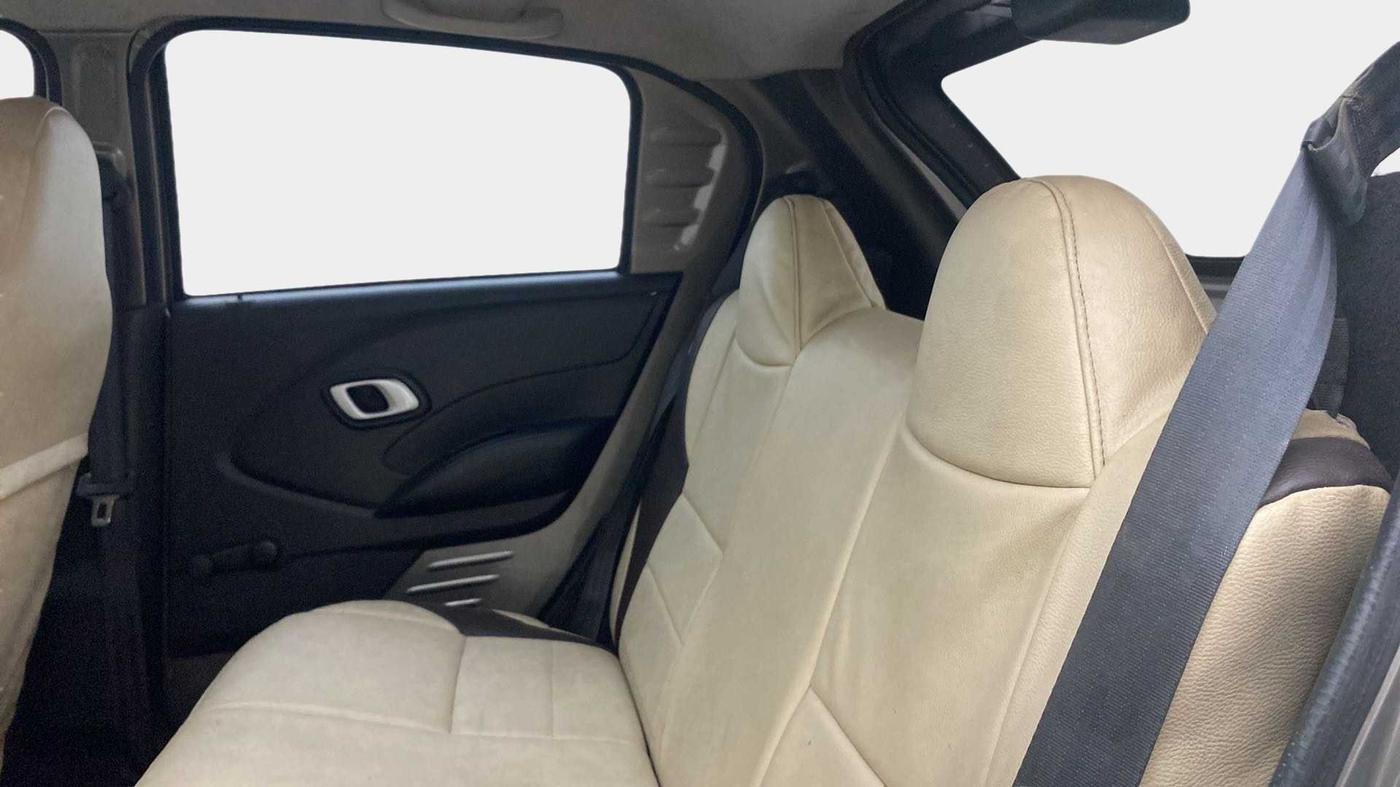 2018 Datsun Redi Go T(O) 1.0 AMT, Petrol, Automatic, 26,928 km, Right Side Rear Door Cabin