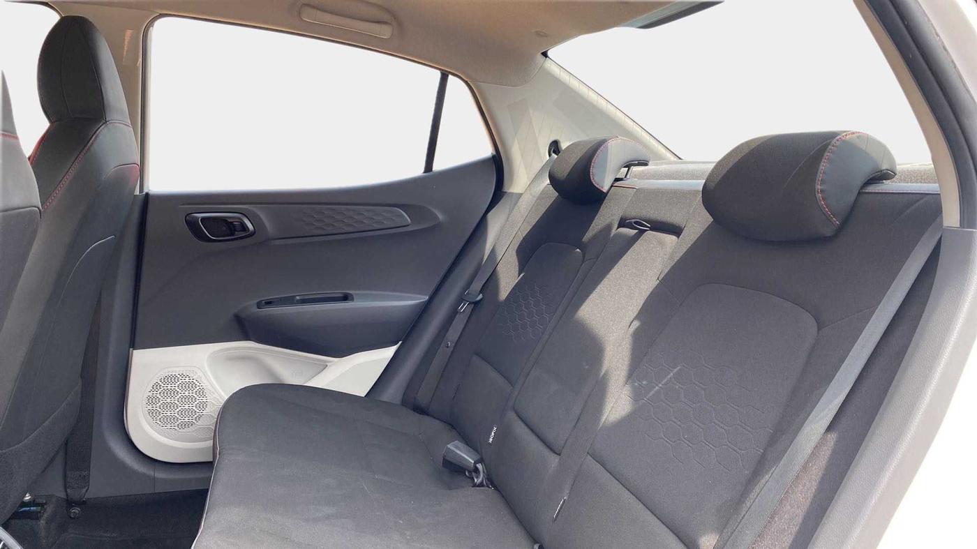 2020 Hyundai AURA SX+ 1.0 TURBO GDI MT, Petrol, Manual, 39,930 km, Right Side Rear Door Cabin