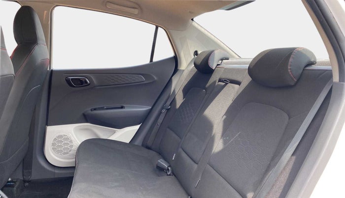 2020 Hyundai AURA SX+ 1.0 TURBO GDI MT, Petrol, Manual, 39,930 km, Right Side Rear Door Cabin