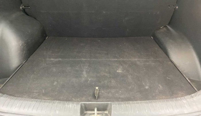 2017 Hyundai Creta E PLUS 1.6 PETROL, Petrol, Manual, 58,022 km, Boot Inside