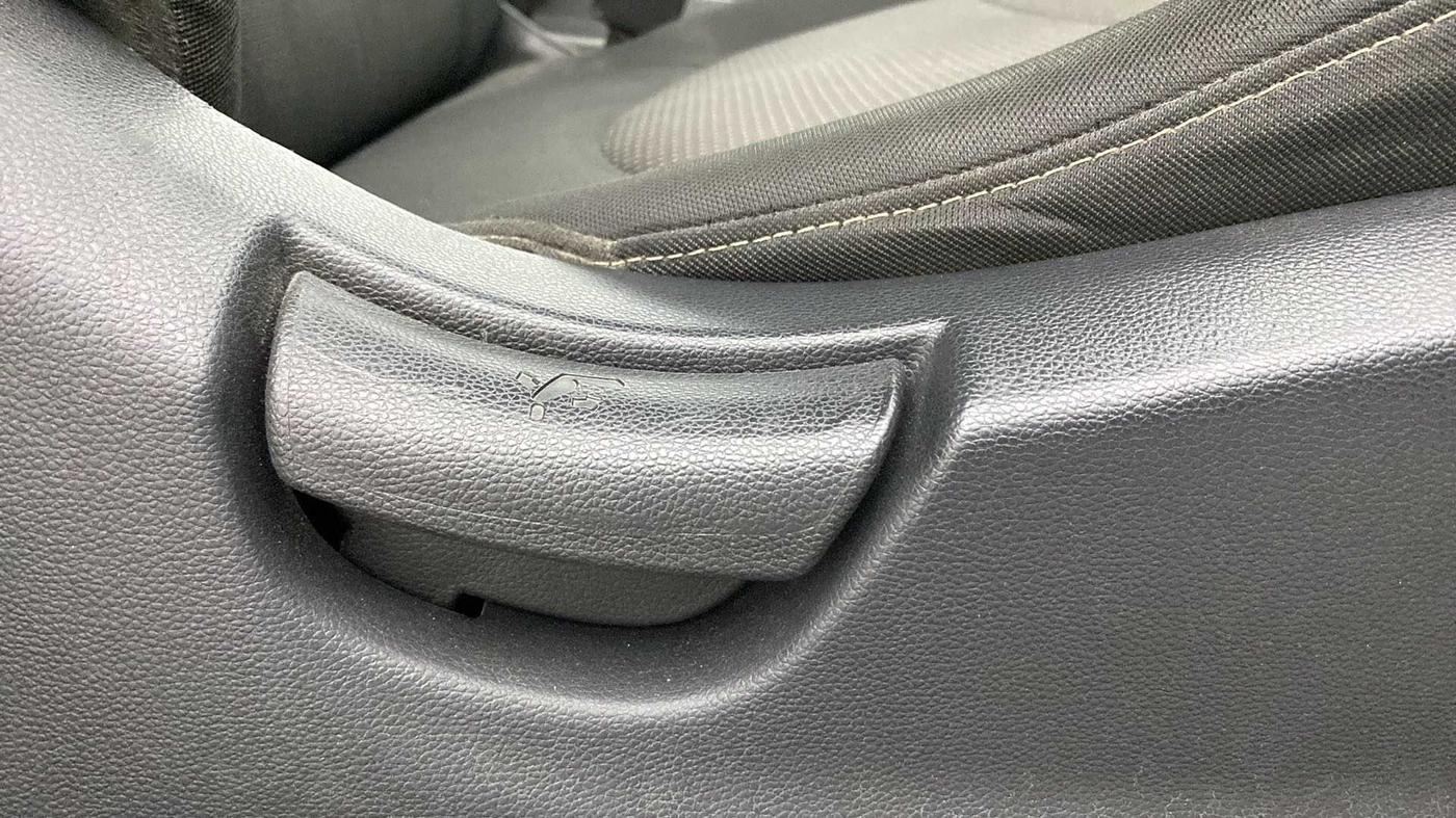 2017 Hyundai Creta E PLUS 1.6 PETROL, Petrol, Manual, 58,022 km, Driver Side Adjustment Panel