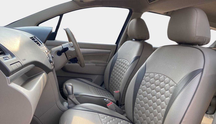 2017 Maruti Ertiga VXI AT, Petrol, Automatic, 88,211 km, Right Side Front Door Cabin