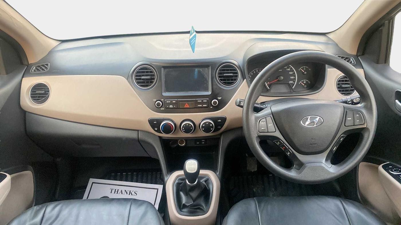 2019 Hyundai Grand i10 SPORTZ 1.2 KAPPA VTVT, Petrol, Manual, 23,901 km, Dashboard