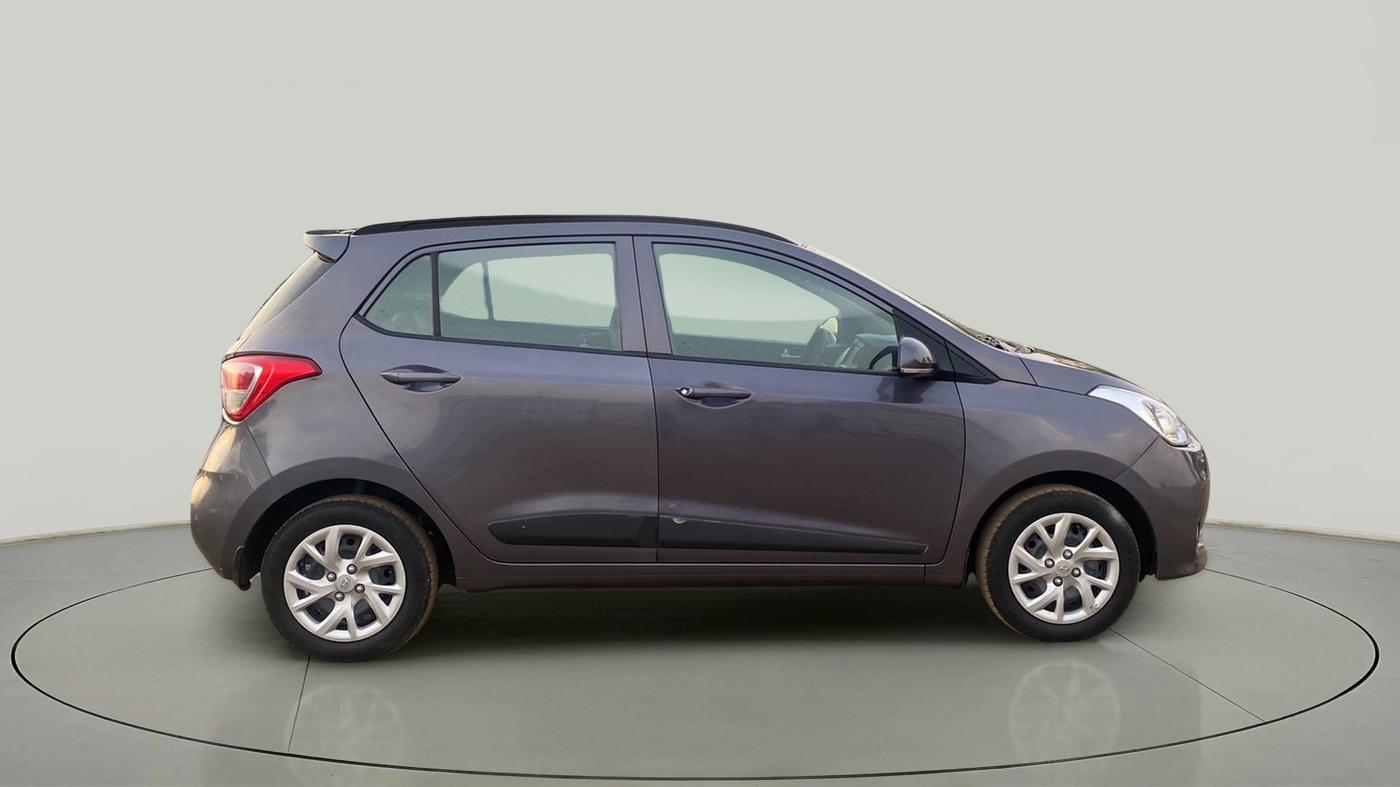 2019 Hyundai Grand i10 SPORTZ 1.2 KAPPA VTVT, Petrol, Manual, 23,901 km, Right Side View