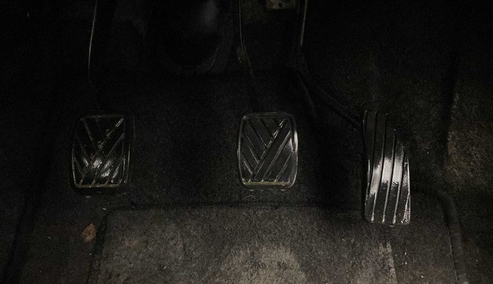 2013 Maruti Wagon R Stingray LXI, CNG, Manual, 58,407 km, Pedals