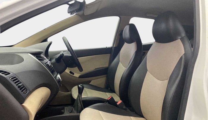 2016 Hyundai Eon ERA +, Petrol, Manual, 50,898 km, Right Side Front Door Cabin