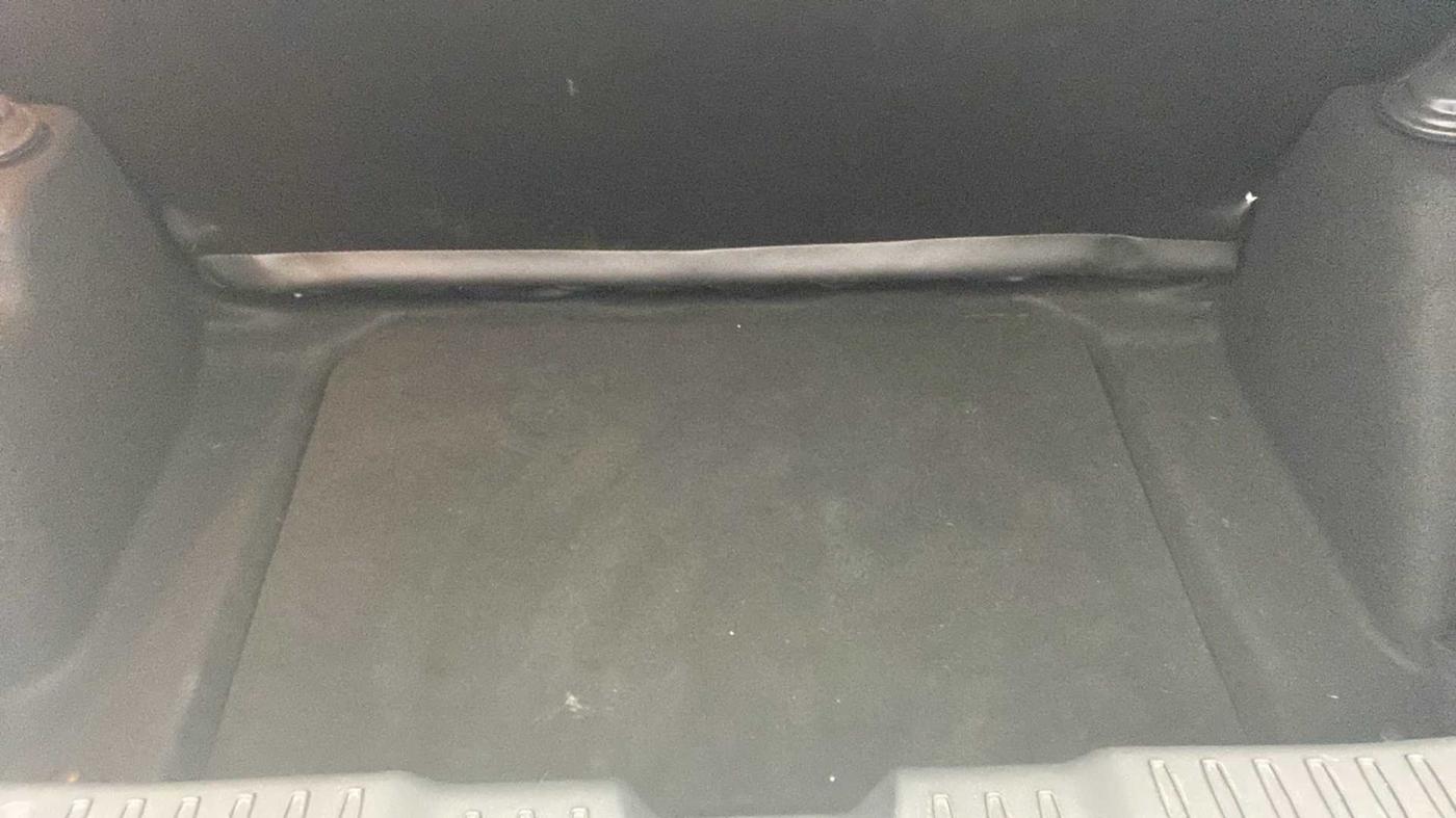 2022 Tata ALTROZ XT PETROL, Petrol, Manual, 14,387 km, Boot Inside
