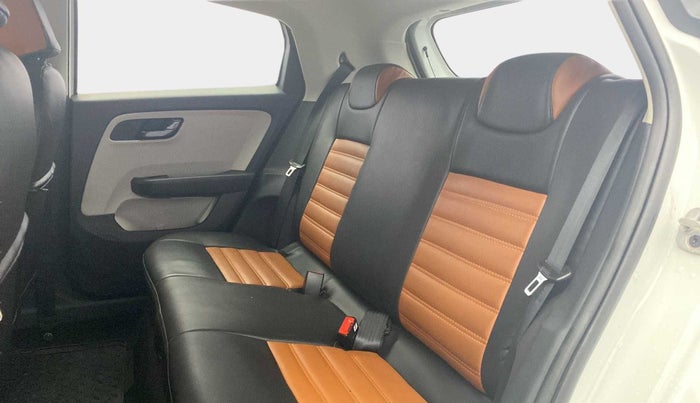 2022 Tata ALTROZ XT PETROL, Petrol, Manual, 14,387 km, Right Side Rear Door Cabin