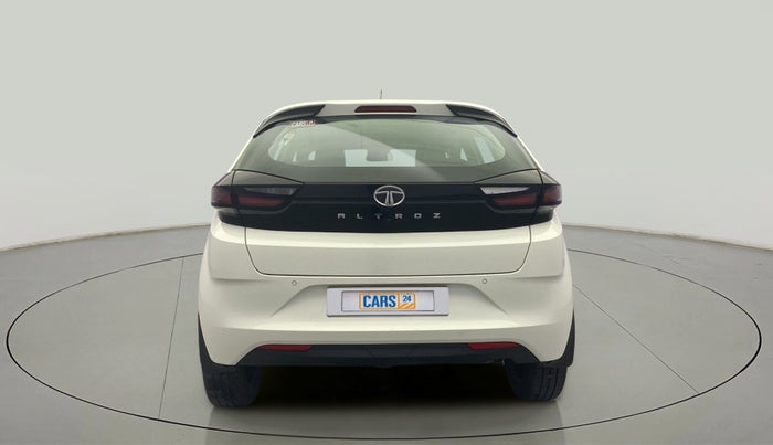 2022 Tata ALTROZ XT PETROL, Petrol, Manual, 14,387 km, Back/Rear