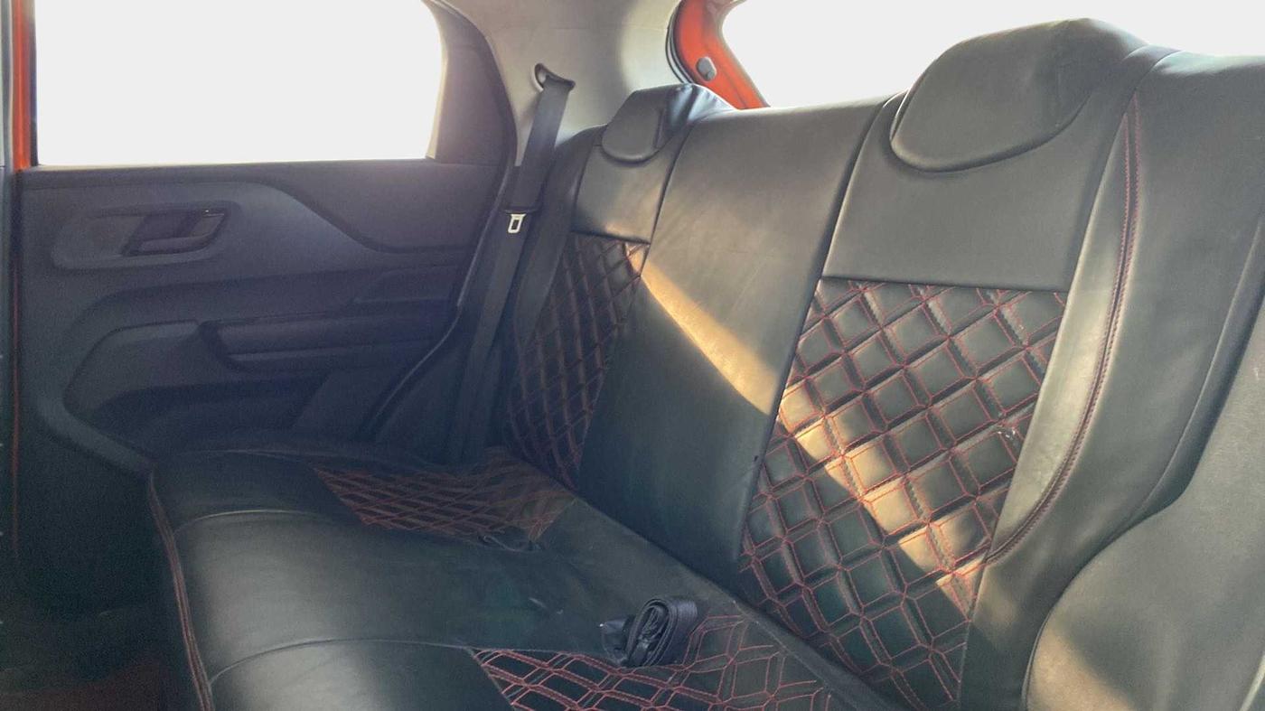 2022 Tata PUNCH ADVENTURE MT, Petrol, Manual, 34,236 km, Right Side Rear Door Cabin