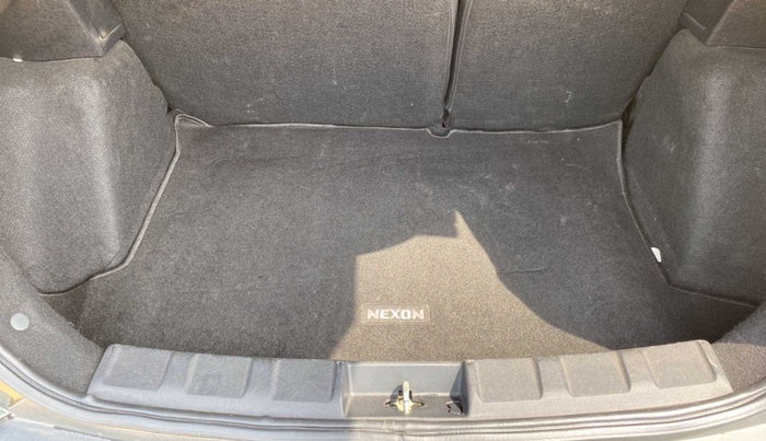 2020 Tata NEXON XZ PLUS (O) PETROL, Petrol, Manual, 46,499 km, Boot Inside
