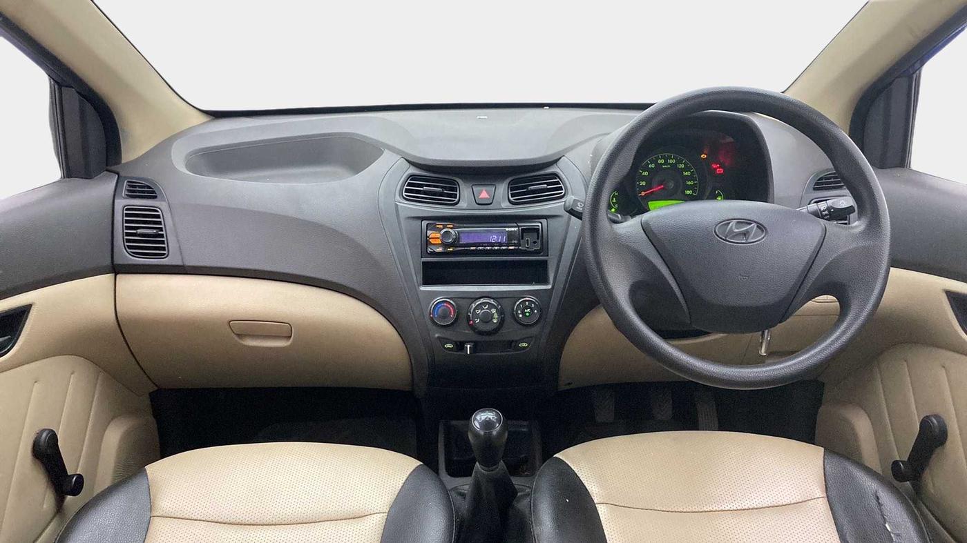 2015 Hyundai Eon D-LITE+, Petrol, Manual, 83,110 km, Dashboard