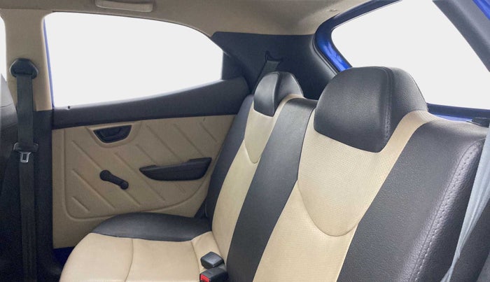 2015 Hyundai Eon D-LITE+, Petrol, Manual, 83,110 km, Right Side Rear Door Cabin