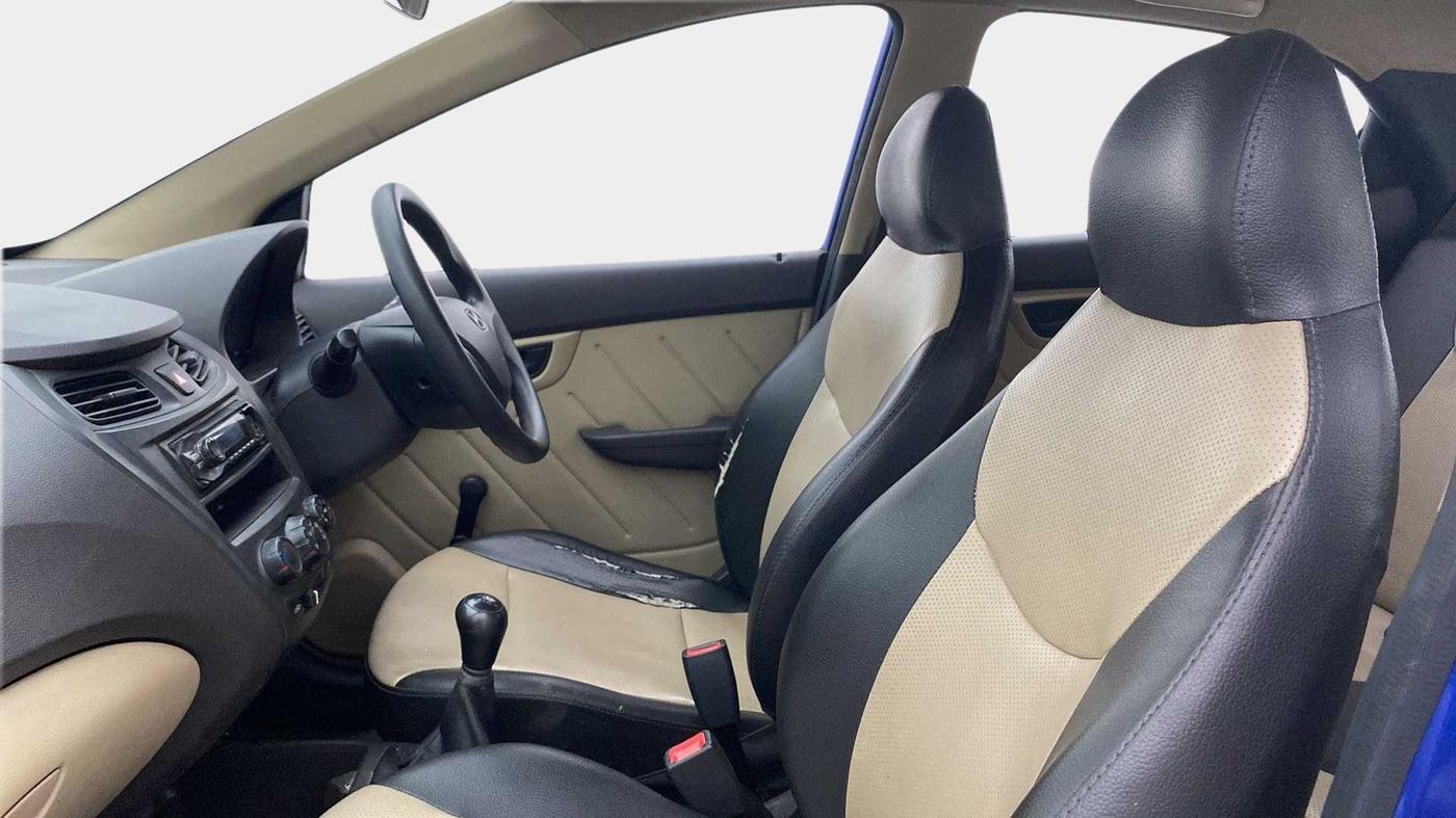 2015 Hyundai Eon D-LITE+, Petrol, Manual, 83,110 km, Right Side Front Door Cabin