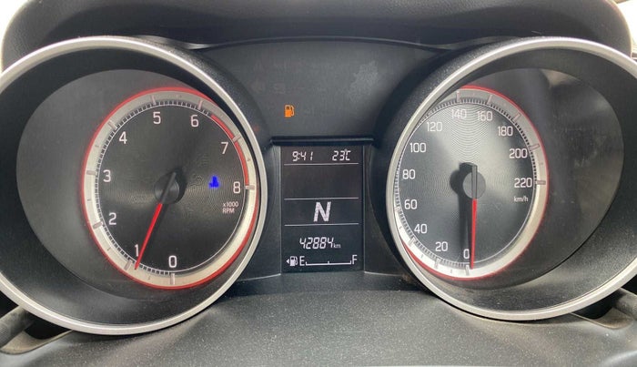 2018 Maruti Swift VXI AMT, Petrol, Automatic, 42,854 km, Odometer Image