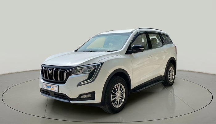2022 Mahindra XUV700 AX3 D MT 5 STR, Diesel, Manual, 28,671 km, Left Front Diagonal