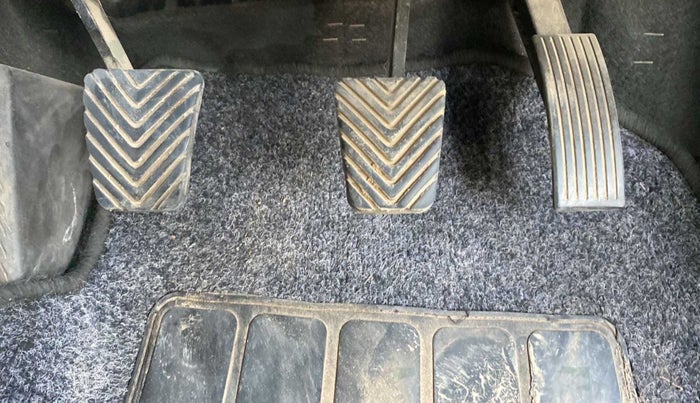 2013 Hyundai Verna FLUIDIC 1.6 VTVT SX, Petrol, Manual, 43,388 km, Pedals