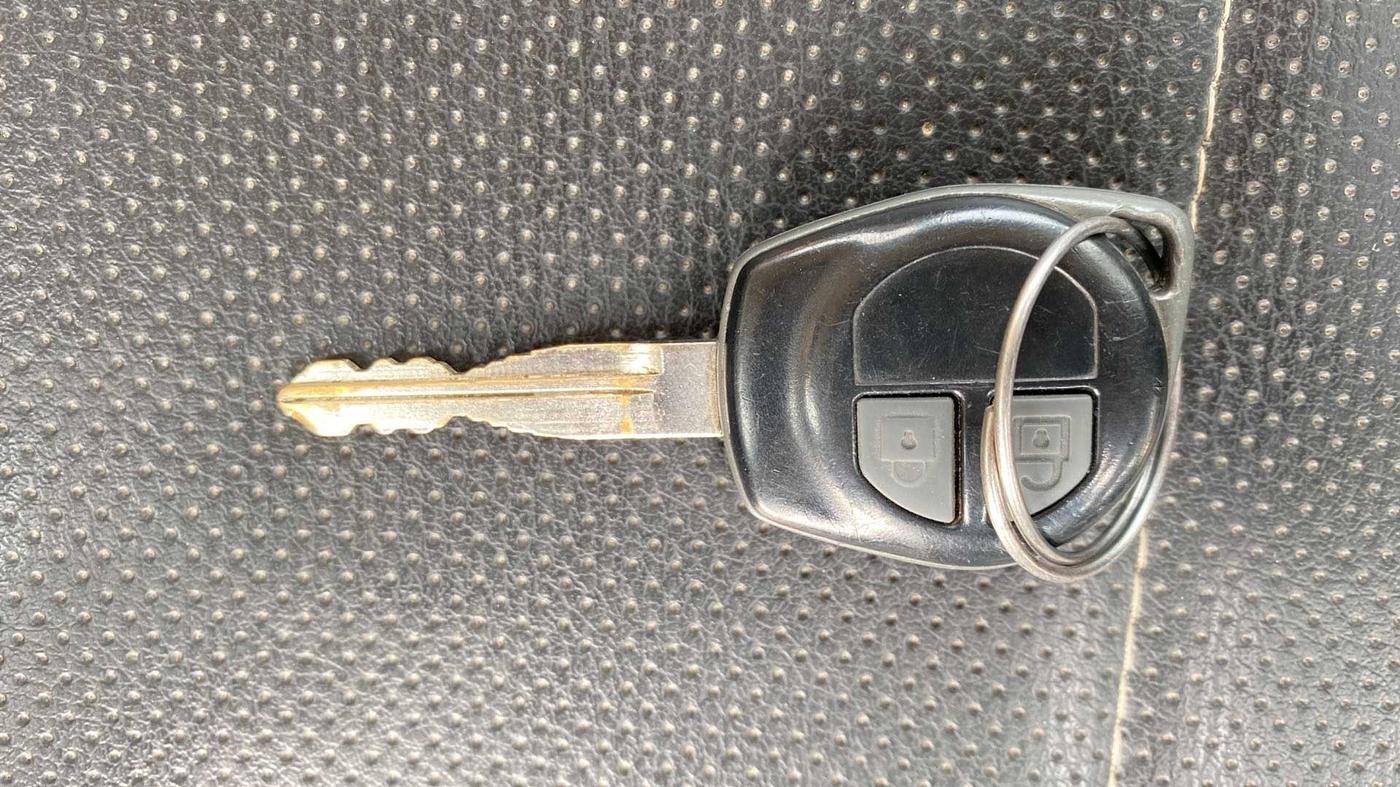 2011 Maruti Wagon R 1.0 VXI, Petrol, Manual, 45,778 km, Key Close Up