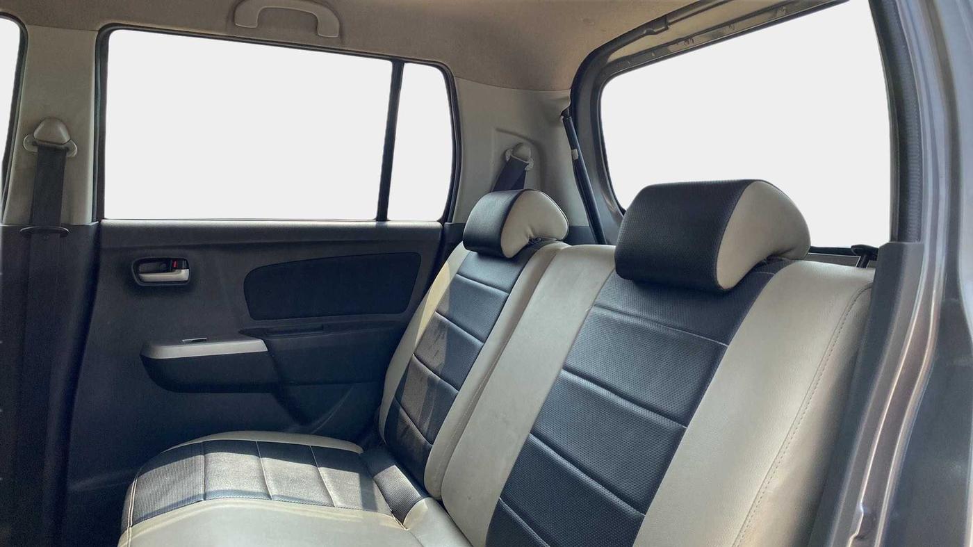 2011 Maruti Wagon R 1.0 VXI, Petrol, Manual, 45,778 km, Right Side Rear Door Cabin