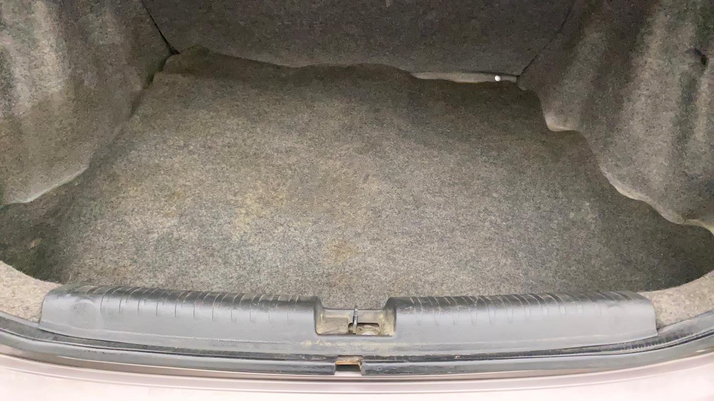 2013 Honda Amaze 1.5L I-DTEC S, Diesel, Manual, 1,06,554 km, Boot Inside