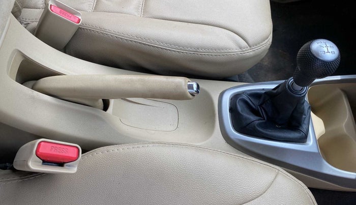 2011 Honda City 1.5L I-VTEC V MT, Petrol, Manual, 68,165 km, Gear Lever