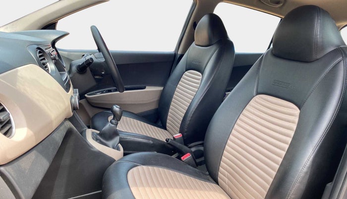 2017 Hyundai Grand i10 MAGNA 1.2 KAPPA VTVT, Petrol, Manual, 28,474 km, Right Side Front Door Cabin