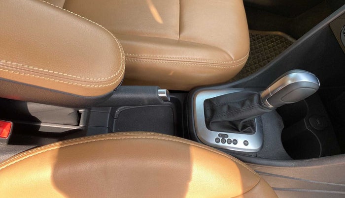 2021 Volkswagen Polo 1.0 GT TSI AT, Petrol, Automatic, 14,911 km, Gear Lever