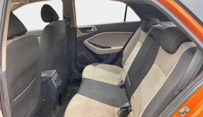 2018 Hyundai Elite i20 ASTA 1.2 (O), Petrol, Manual, 19,511 km, Right Side Rear Door Cabin