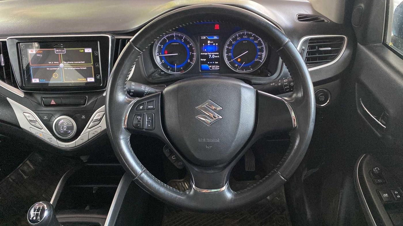 2017 Maruti Baleno ALPHA PETROL 1.2, Petrol, Manual, 76,121 km, Steering Wheel Close Up