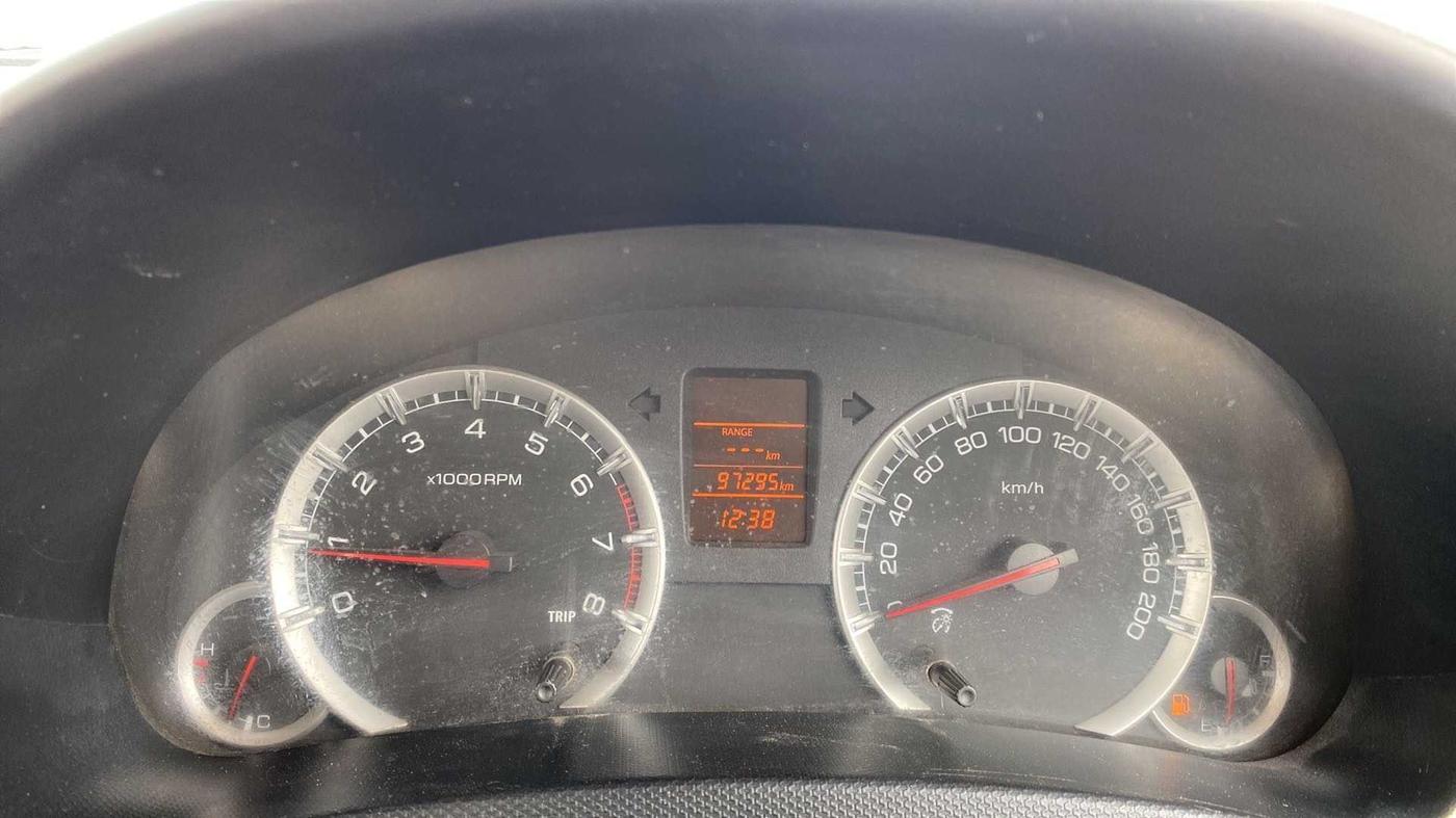 2012 Maruti Swift VXI, Petrol, Manual, 97,265 km, Odometer Image