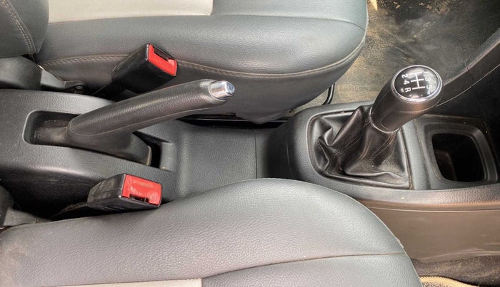 2012 Maruti Swift VXI, Petrol, Manual, 97,265 km, Gear Lever