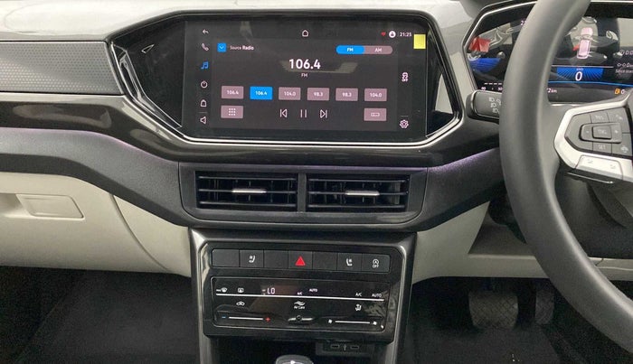 2023 Volkswagen TAIGUN TOPLINE 1.0 TSI AT, Petrol, Automatic, 1,607 km, Air Conditioner
