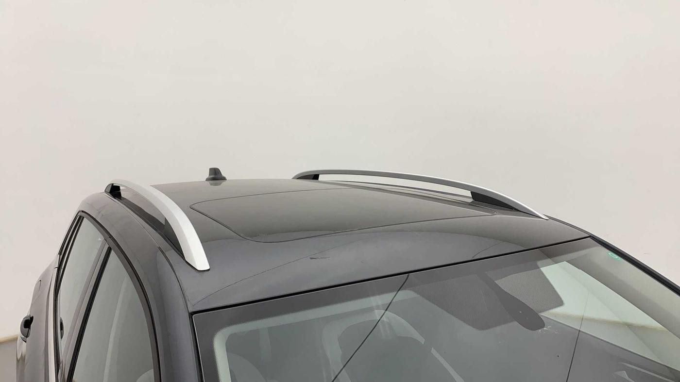 2023 Volkswagen TAIGUN TOPLINE 1.0 TSI AT, Petrol, Automatic, 1,607 km, Roof