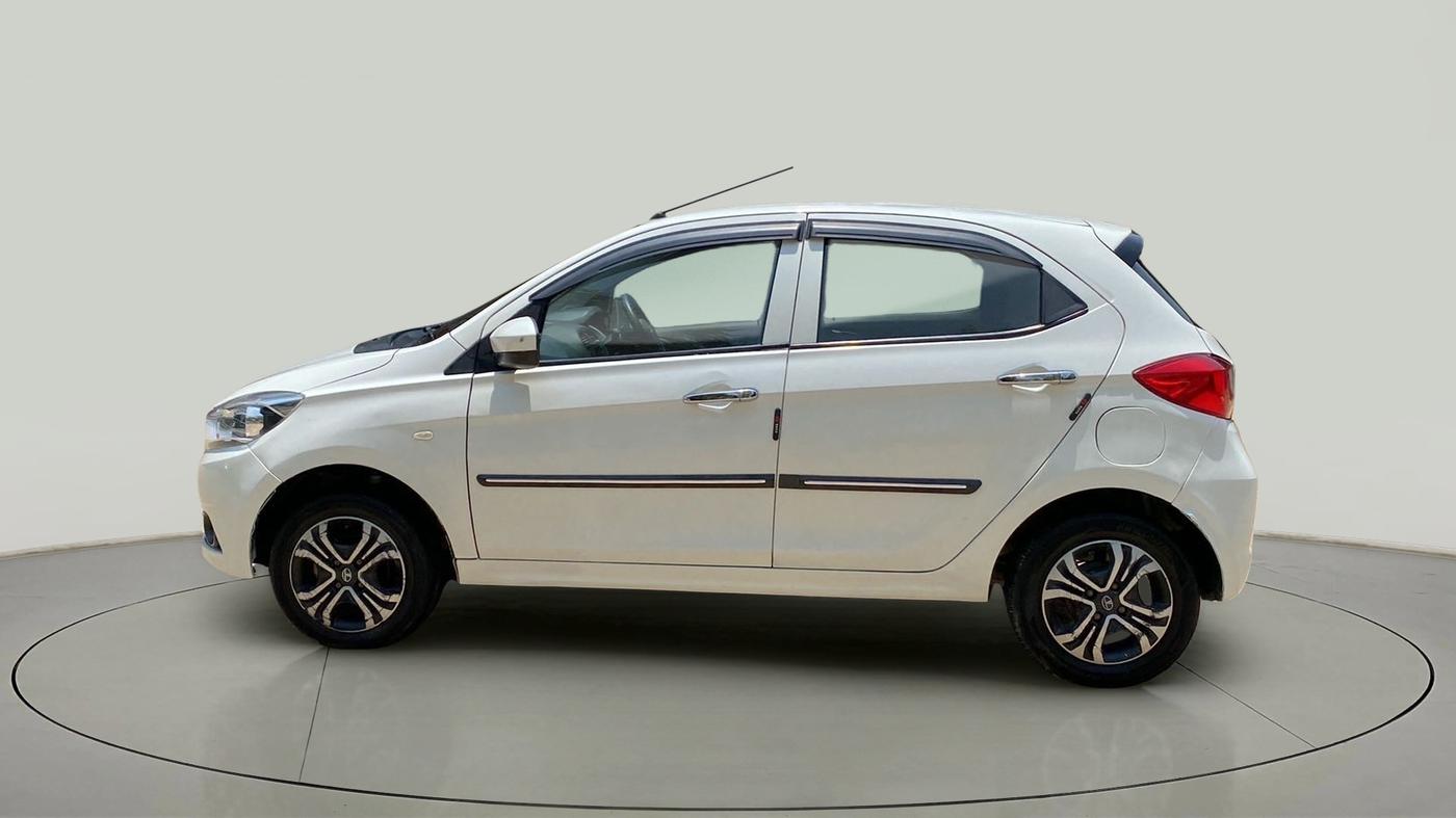 2019 Tata Tiago XZ PETROL, Petrol, Manual, 50,148 km, Left Side