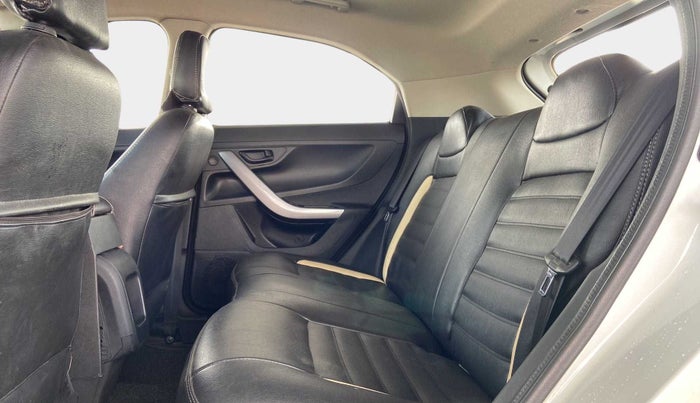 2022 Tata NEXON XM PETROL, Petrol, Manual, 18,403 km, Right Side Rear Door Cabin
