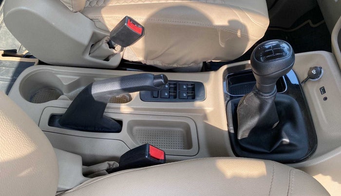 2023 Mahindra BOLERO NEO N 8, Diesel, Manual, 17,862 km, Gear Lever