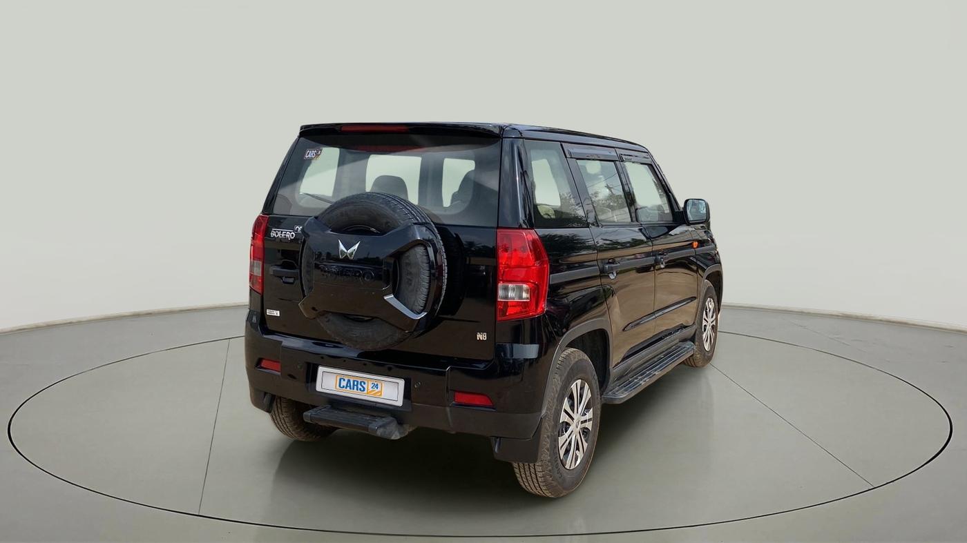 2023 Mahindra BOLERO NEO N 8, Diesel, Manual, 17,862 km, Right Back Diagonal