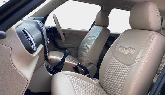 2023 Mahindra BOLERO NEO N 8, Diesel, Manual, 17,862 km, Right Side Front Door Cabin