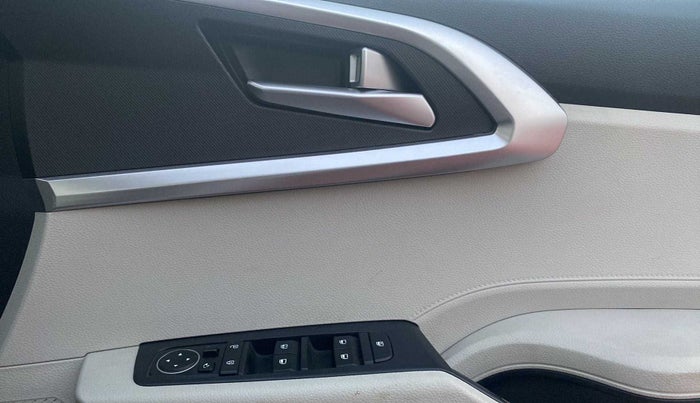 2022 KIA CARENS PRESTIGE PLUS 1.4 PETROL 7 STR, Petrol, Manual, 13,392 km, Driver Side Door Panels Control