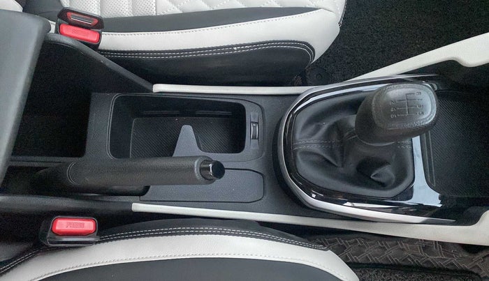 2022 KIA CARENS PRESTIGE PLUS 1.4 PETROL 7 STR, Petrol, Manual, 13,392 km, Gear Lever