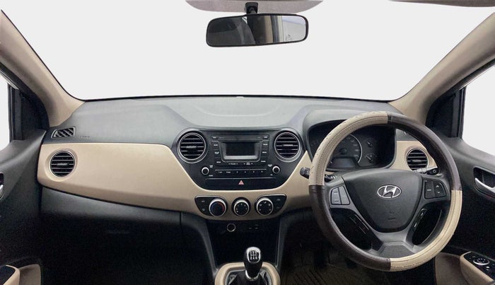 2016 Hyundai Grand i10 SPORTZ 1.2 KAPPA VTVT, Petrol, Manual, 90,781 km, Dashboard