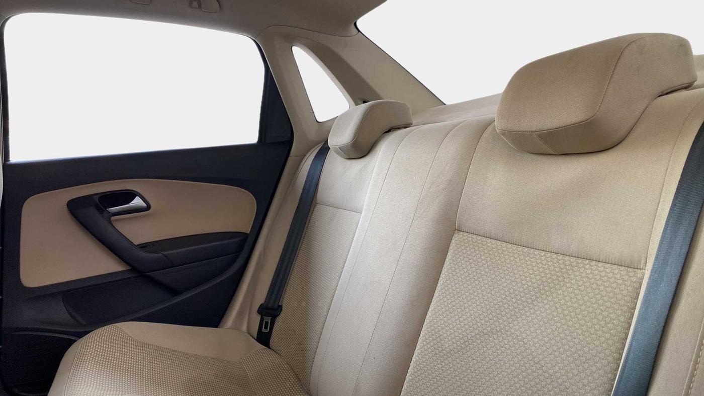 2018 Volkswagen Ameo HIGHLINE PLUS 1.5L 16 ALLOY, Diesel, Manual, 56,379 km, Right Side Rear Door Cabin
