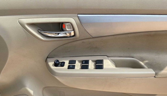 2016 Maruti Ertiga VXI ABS, Petrol, Manual, 86,733 km, Driver Side Door Panels Control