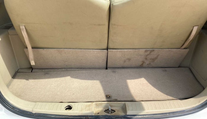 2016 Maruti Ertiga VXI ABS, Petrol, Manual, 86,733 km, Boot Inside