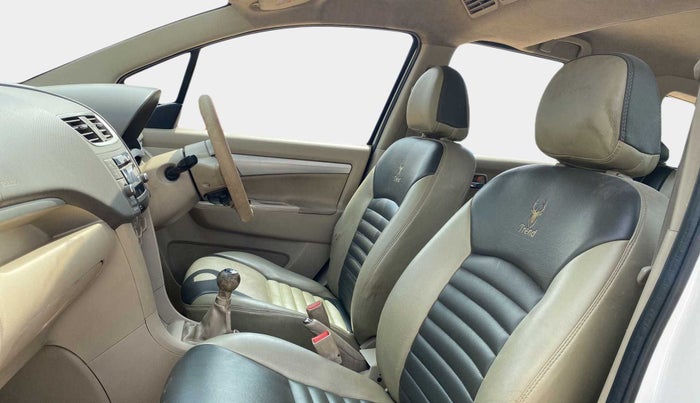 2016 Maruti Ertiga VXI ABS, Petrol, Manual, 86,733 km, Right Side Front Door Cabin